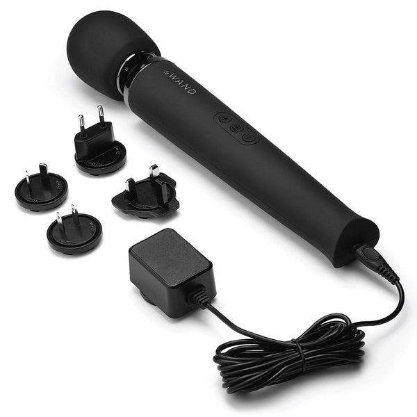 Le Wand Rechargeable Vibrating Massager - Black